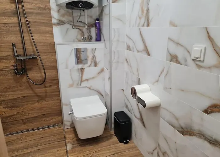 Art דירה וארנה